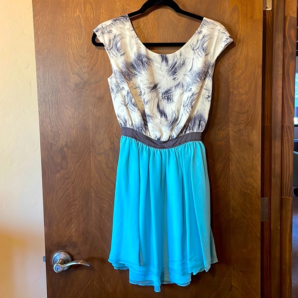 NWT Stella & Jamie mini dress. Size S. Silk. Lined.